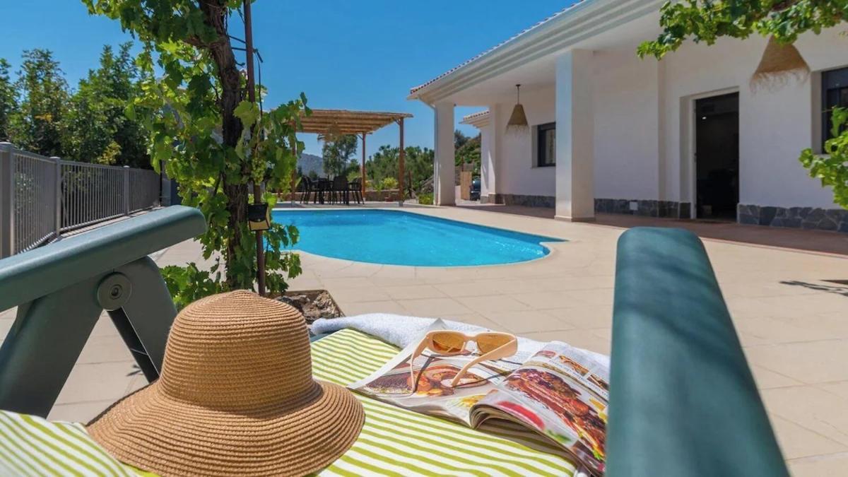Villa Las Vinas Málaga Exteriör bild